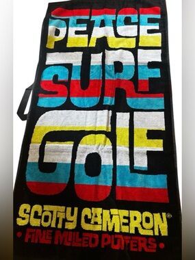 NWT SCOTTY CAMERON GALLERY Peace Surfer large  Golf Towel Black Red Blue